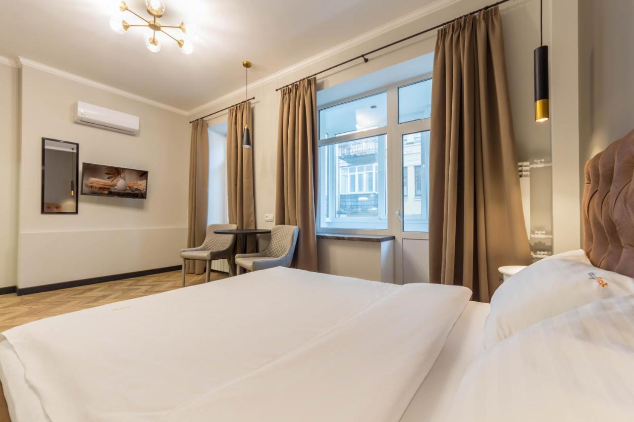Design Apartment On Mykhailivskyi Ln. 4 Київ Екстер'єр фото